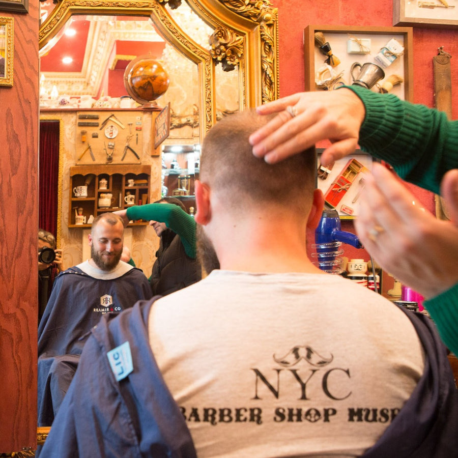 T shirt barber clearance