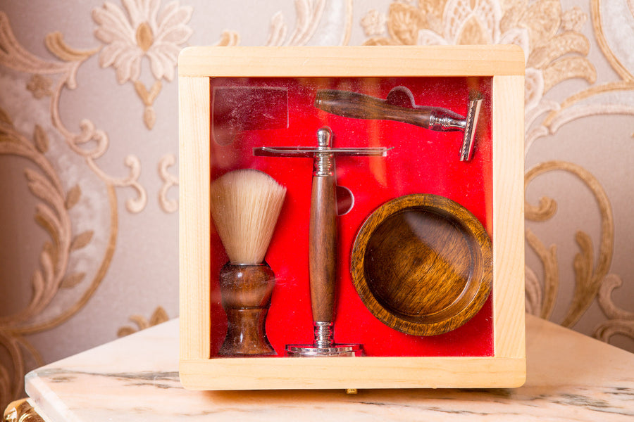 Old School Shaving Set by REAMIR